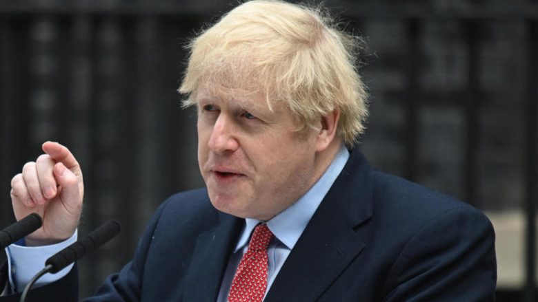 Boris Johnson jep detaje për masat e reja kundër COVID-19, që do të aplikohen në Britani të Madhe