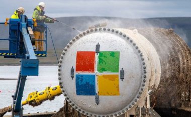Qendra e të dhënave nënujore e Microsoft nxirret nga uji pas dy vjetësh