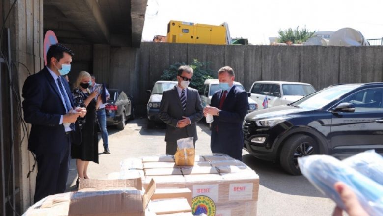 Kosova pranon nga Sllovenia donacion me pajisje mjekësore