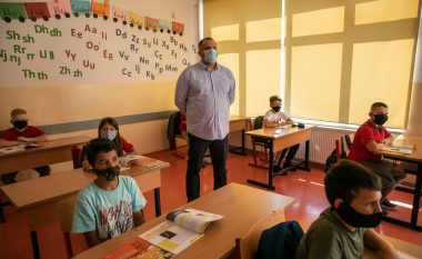Ahmeti për fillimin e vitit shkollor: Për ne prioritet është dhe mbetet shëndeti i fëmijëve