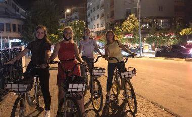 Grish i zgjidh dy probleme Tetovës duke u ofruar biçikleta falas studentëve