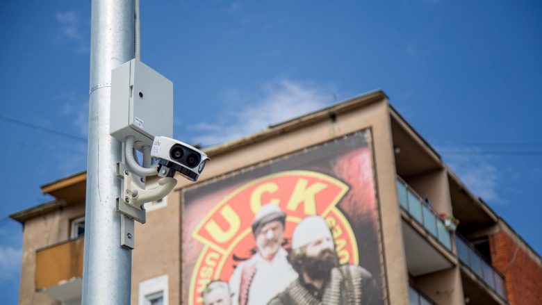 Qyteti i Skenderajt bëhet me kamera të sigurisë