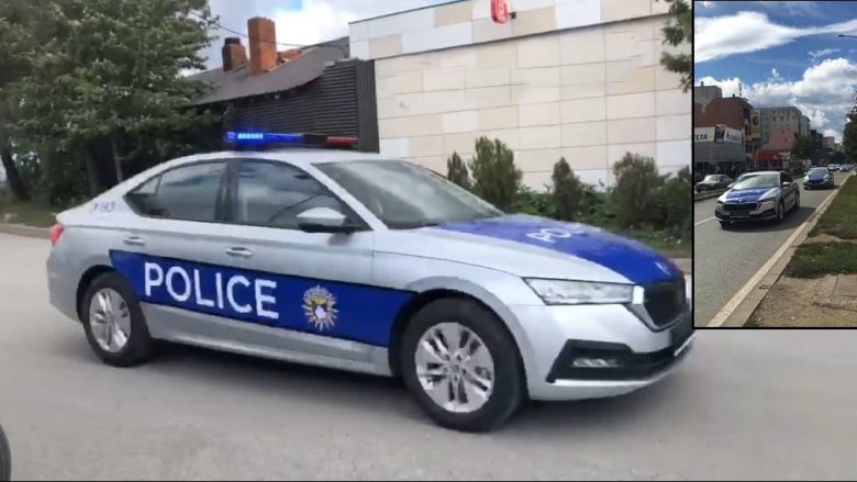 Policia e Kosovës parakalon me veturat e reja