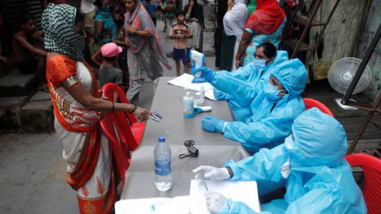 India tejkalon Brazilin, bëhet vendi me numrin më të lartë të të infektuarve me COVID-19
