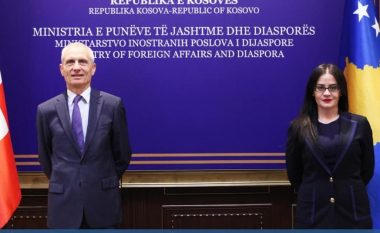 Haradinaj-Stublla e njofton ambasadorin e ri zviceran për zhvillimet politike