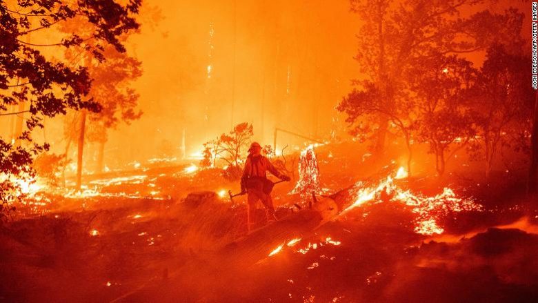 Zjarret masive në Oregon, 500 mijë banorë evakuohen nga zonat e prekura