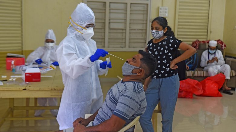 India bëhet vendi i dytë që ka raportuar më shumë se 6 milionë raste me coronavirus