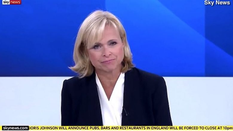 Aktivizohet alarmi i zjarrit, gazetarja e Sky News detyrohet të ndërpres intervistën që transmetohej drejtpërdrejtë