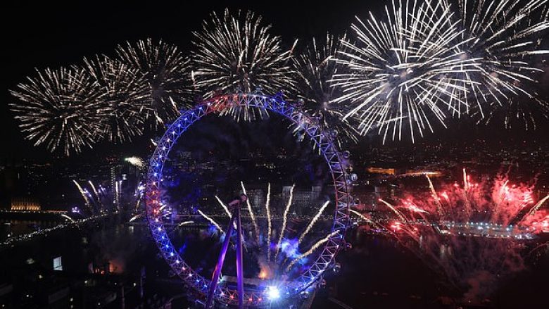 Kryetari i Londrës anulon festimet e Vitit të Ri – nuk do të ketë “fishekzjarre” dhe “asgjë nuk do të ndodhë” në Londrën qendrore më 31 dhjetor