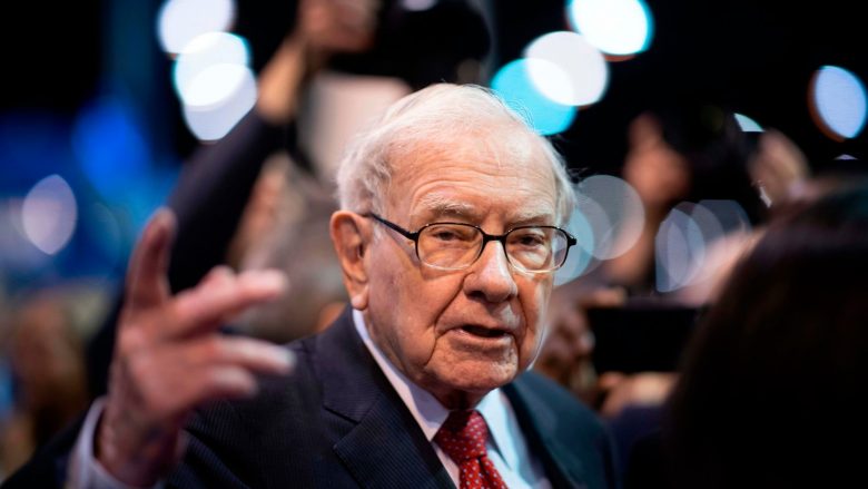 Warren Buffett këshillon: Mos e punësoni personin nëse nuk e ka këtë karakteristikë!