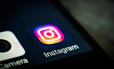 Facebook dhe Instagram një hap më afër bashkimit, një opsion i ri po testohet