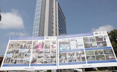 ​Hapet ekspozita “Uniformat blu”, pasqyrohet puna e Policisë së Kosovës në pandemi