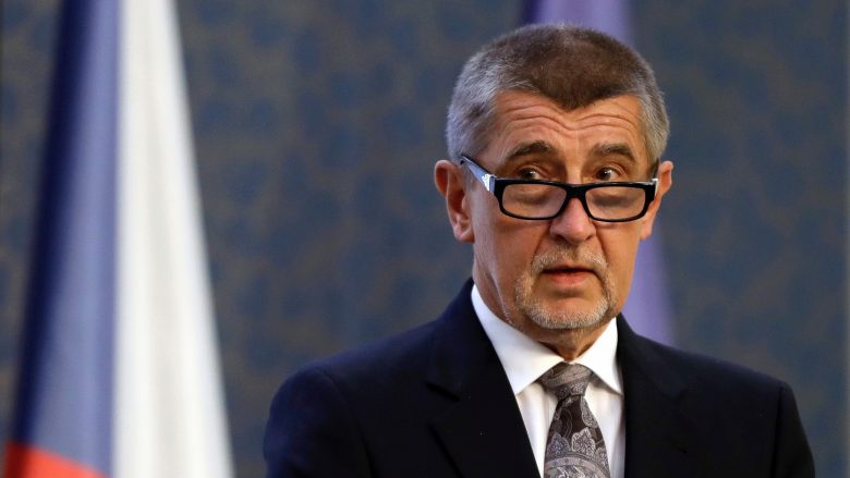 “OBSH duhet ta mbyllë gojën”, kryeministri çek i drejtohet organizatës pas kritikave të fundit