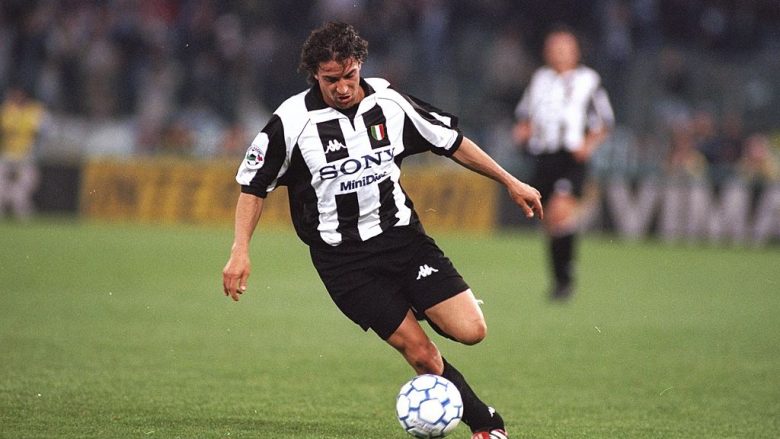 Para 25 vitesh lindi goli ‘alla del Piero’ në Ligën e Kampionëve