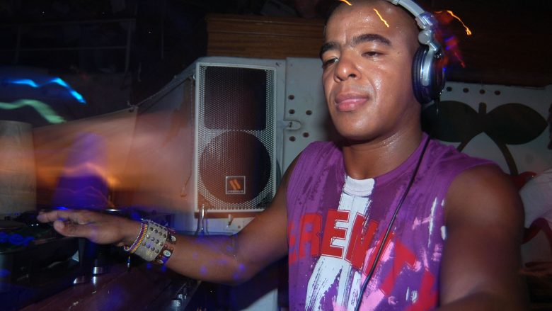 DJ Erick Morillo, i njohur për hitin “I Like to Move it” vdes në moshën 49 vjeçare