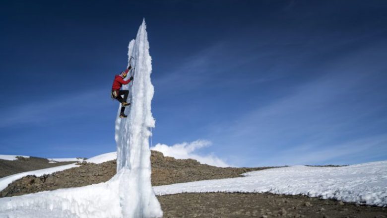 “Akulli në zhdukje” – pamje që dokumentojnë ndryshimet klimatike
