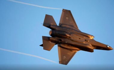 Marrëveshje ndërmjet SHBA-së dhe Emirateve për armatim – kushti është që aeroplanët të jenë “më të dobët” se të Izraelit