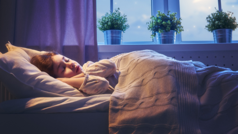 Tri mënyra natyrale për të bërë gjumë të thellë pa ilaçe