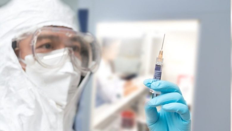 Ministria e Shëndetësisë thotë se ka blerë 165 mijë vaksina kundër gripit