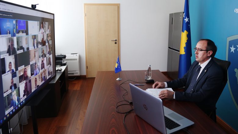 Hoti: Ambasadorët janë zë i fuqishëm i Kosovës në botë