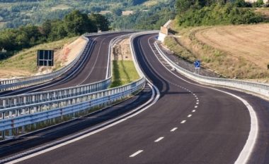 Ministria serbe e Ndërtimit, Transportit dhe Infrastrukturës: Mbi 3 miliardë euro për projektet midis Kosovës dhe Serbisë
