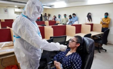 India kalon katër milionë raste me COVID-19, sot raportohet për numër rekord ditor me virus