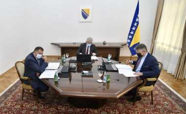 Presidenca boshnjake diskutoi për njohjen e Kosovës, Dodik ishte kundër saj