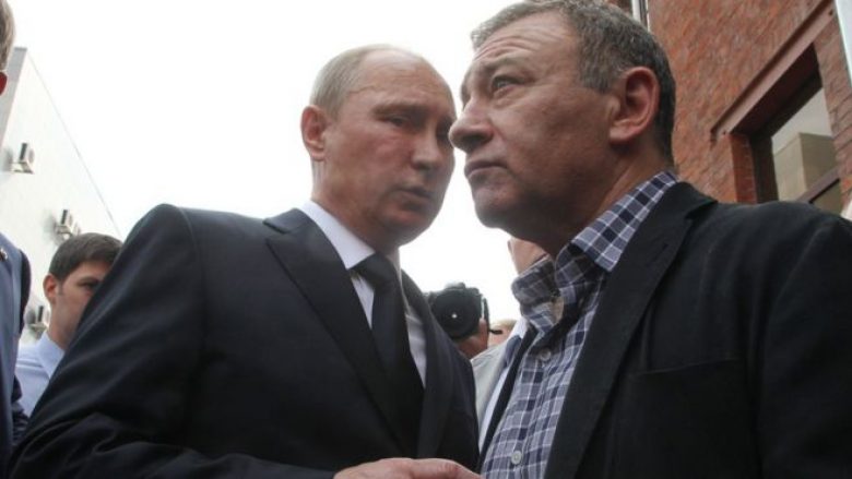 Dosjet FinCEN zbulojnë se si një mik i ngushtë i Putinit pastroi miliona dollarë përmes bankës Barclay