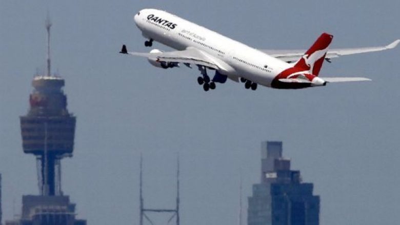 Kompania australiane ofron shtatë orë “fluturim për askund”, biletat shiten për 10 minuta