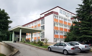 Rasti i foshnjës së vdekur në Spitalin e Pejës, shkarkohet shefi dhe kryeinfermierja e Repartit të Gjinekologjisë