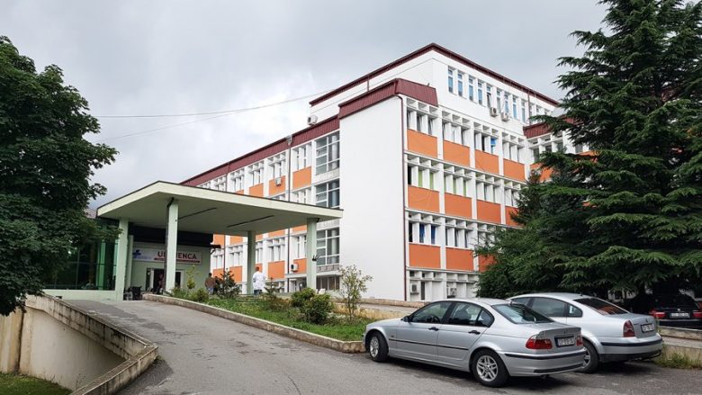 Rasti i foshnjës së vdekur në Spitalin e Pejës, shkarkohet shefi dhe kryeinfermierja e Repartit të Gjinekologjisë