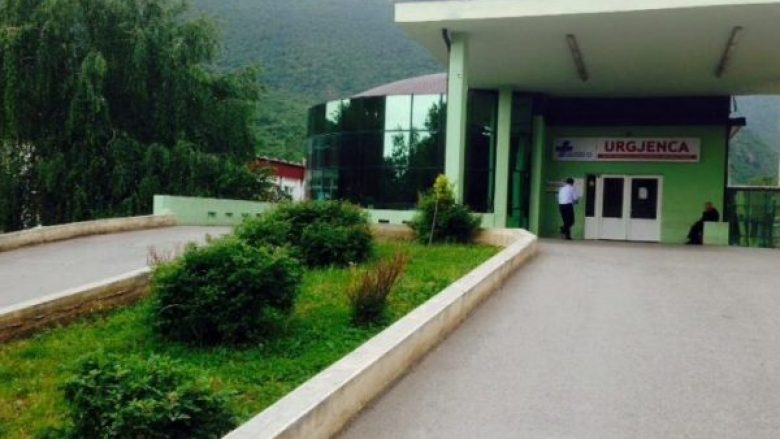 Në Spitalin e Pejës po trajtohen 16 pacientë me COVID-19, dy nga ta janë në gjendje të rëndë