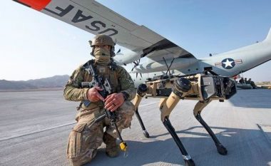 Ushtria amerikane teston qenin robot