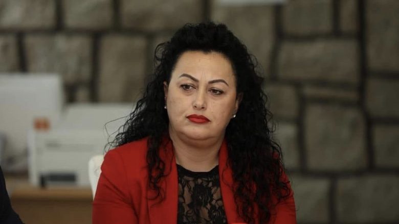 Deputetja e LDK-së: Dua të rri në sallë dhe të votoj pro zonjës Osmani për presidente