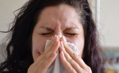 Një ftohje, grip apo coronavirus – cilin e keni nëse ‘përballeni’ me këto simptoma?