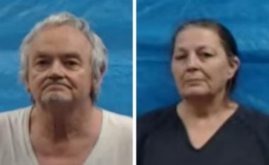 Fëmijët e adoptuar i mbajtën për vite në bodrum, policia amerikane gjen gjymtyrët e dy fëmijëve në stallë – arrestohet çifti bashkëshortor