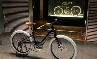 Harley-Davidson zbulon biçikletën e parë elektrike, të frymëzuar nga modeli i ri i motoçikletës së prodhuar në vitin 1903