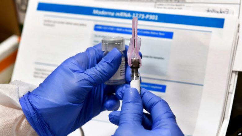 Agjencia e ilaçeve publikon udhëzimet për vaksinat, të bllokuara nga Shtëpia e Bardhë