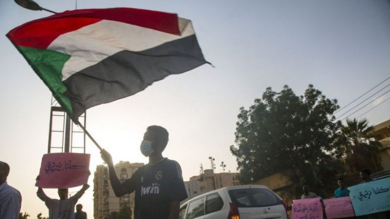 Sudani pajtohet për normalizim të marrëdhënieve me Izraelin, deklaroi presidenti Trump