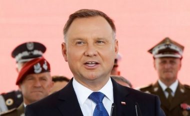 Presidenti polak infektohet me coronavirus
