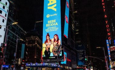 Kënga e re e Bebe Rexhës dhe Doja Cat edhe në “billboard”-et më të mëdha të New Yorkut