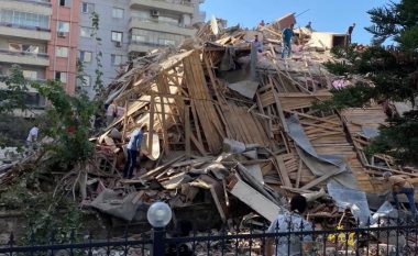 Tërmeti në Turqi, ambasada u bën thirrje shqiptarëve të transferohen në zona të sigurta