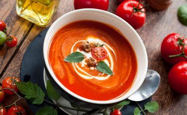 Supa më e mirë me domate që e keni provuar ndonjëherë: Ky është përbërësi sekret i Jamie Oliverit, i cili çdo gjë ndryshon