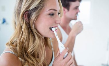 Stomatologu shpjegon se sa pastë dhëmbësh duhet të përdorim