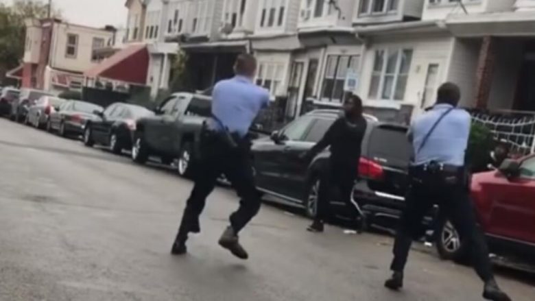 Policia vret edhe një afro-amerikan, trazira në Filadelfia