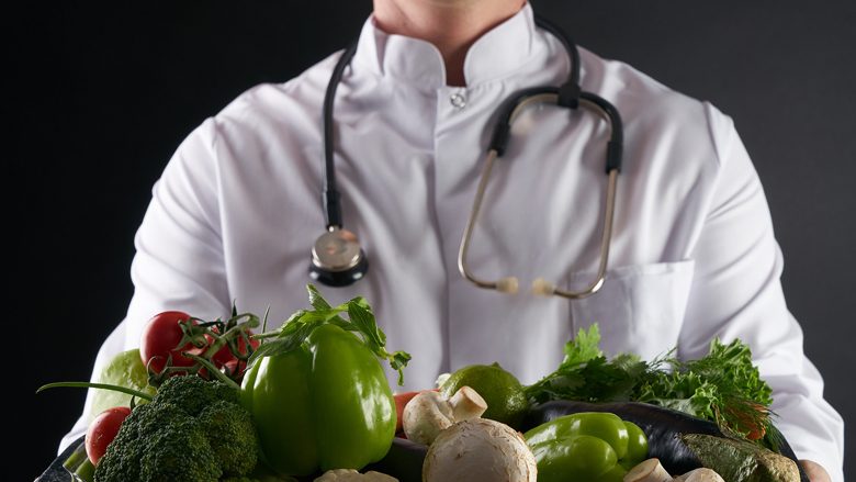 Kohë virusesh: Ushqimet anti-inflamatore që duhet t’i hani për të forcuar imunitetin