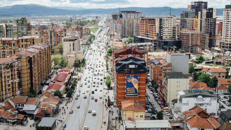 Hyrja me pagesë në Prishtinë, Pacolli thotë se minimumi do të jetë 10 euro