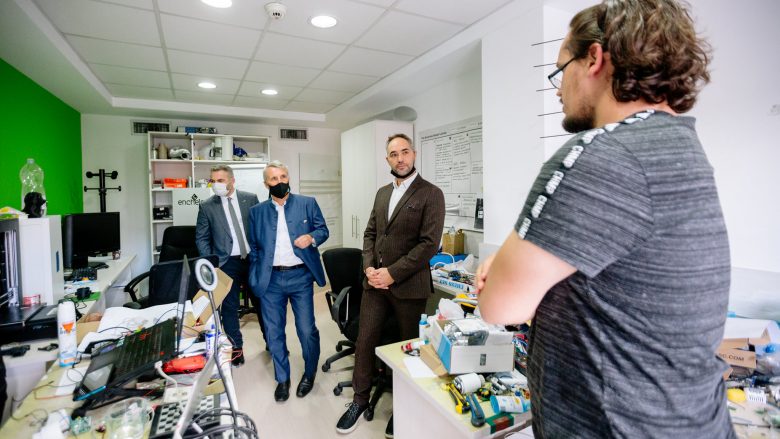 Fillon Java e Bizneseve Startup në Kosovë, ambasadori Gjerman viziton ICK-në