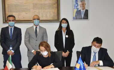 Nënshkruhet marrëveshja Itali-Kosovë për zhvillimin e arsimit parashkollor