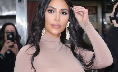 Edhe 6 ditë deri tek zgjedhjet presidenciale, Kim Kardashian ua rikujton ndjekësve se duhet të votojnë